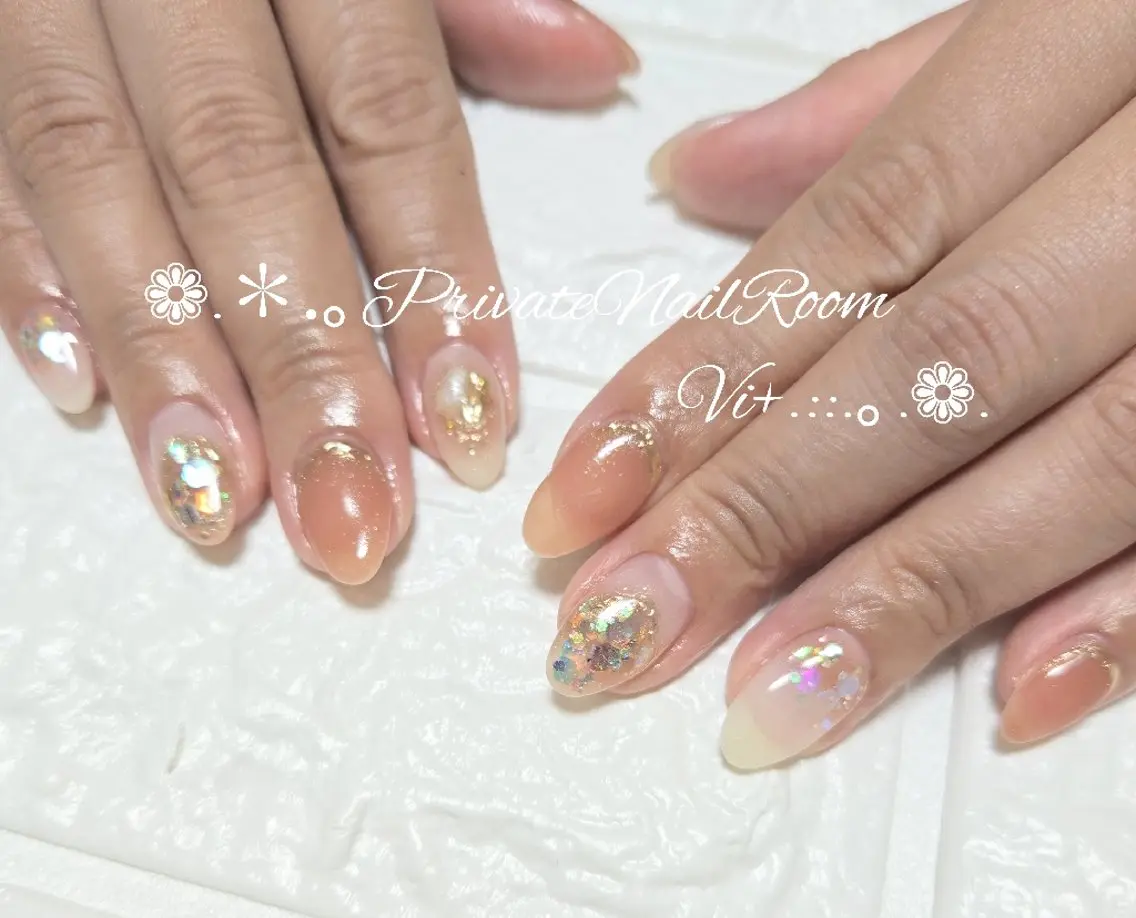 ネイル ハンドネイル Nail Room Vi+のネイルデザイン
