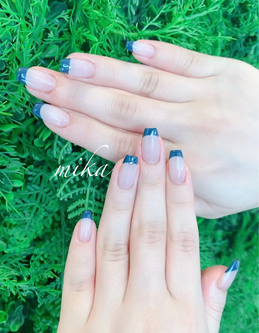 ネイル ハンドネイル salon femmeのネイルデザイン