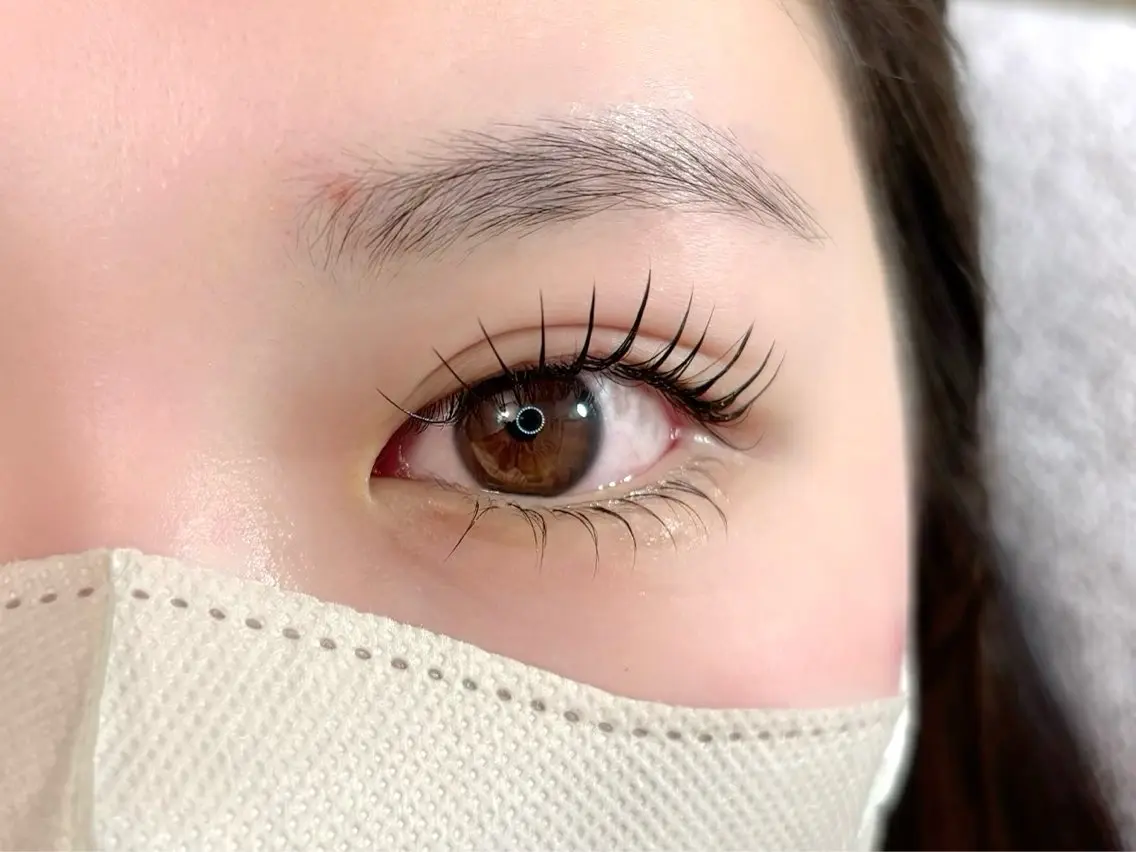 【上下エクステ】口コミ価格🉐✨オフ込みフラットラッシュ上下180本振り分け🌸¥12100の写真