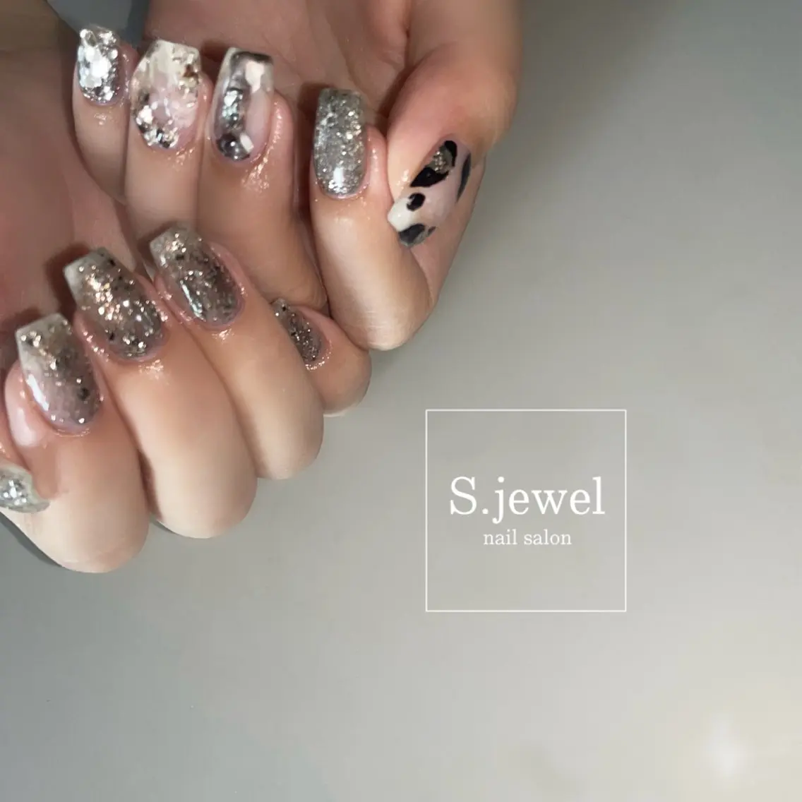 ネイル S. JEWELのネイルデザイン