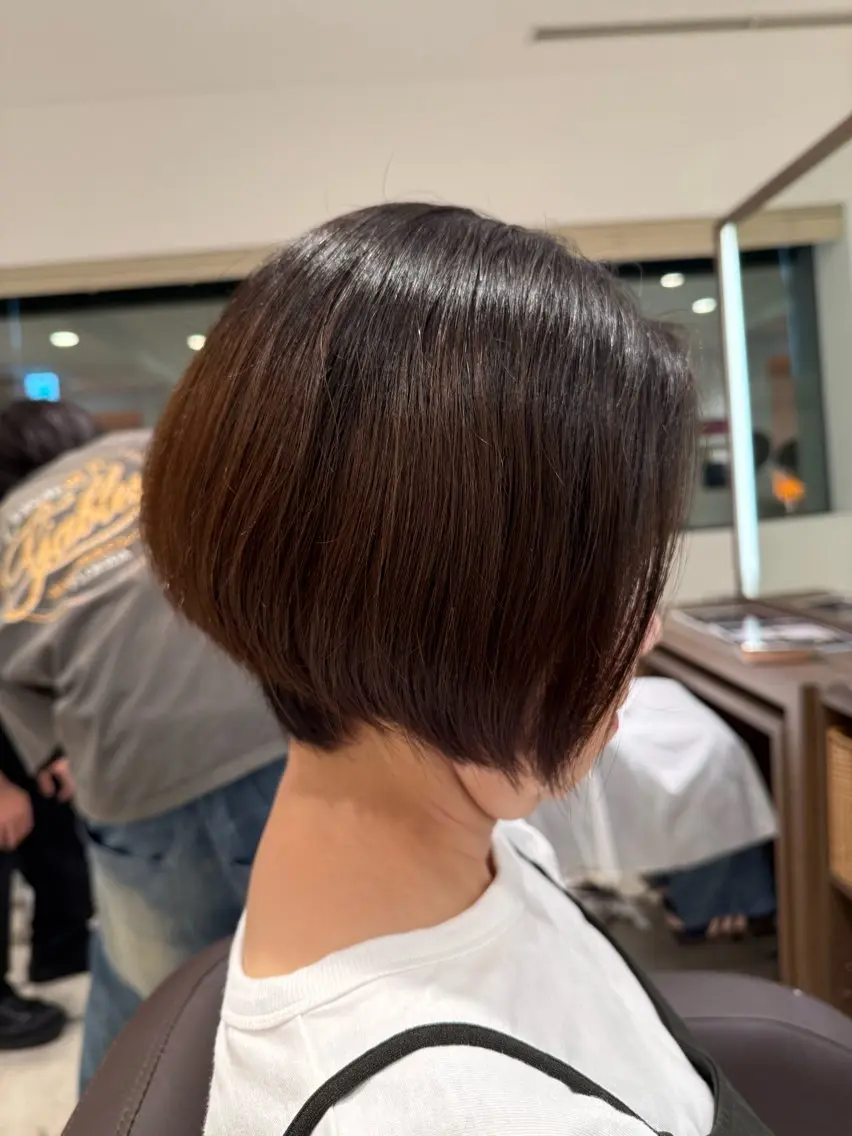ショート みつはしかずや☘️ /ボブ/レイヤーのヘアスタイル