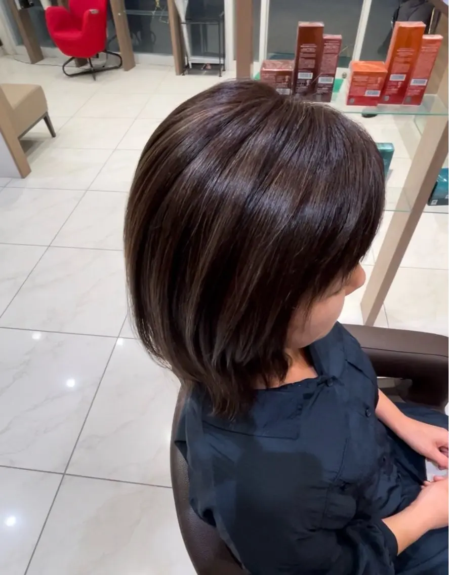 ミディアム カラー ハイライトカラー ハイライト カット ヘアカラー ✨白髪ぼかし脱白髪/ 山口智弘✨のヘアスタイル