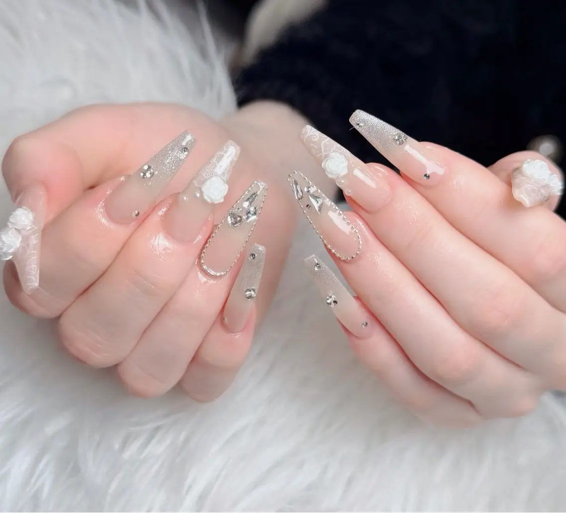ネイル アートネイル フレンチネイル ジェルネイル 韓国ネイル マグネットネイル ハンドネイル Lenie Nail Okuboのネイルデザイン