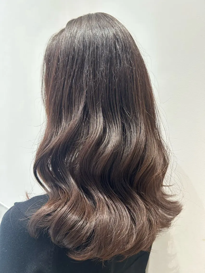ロング カラー ヘアカラー 古山 瞳のヘアスタイル