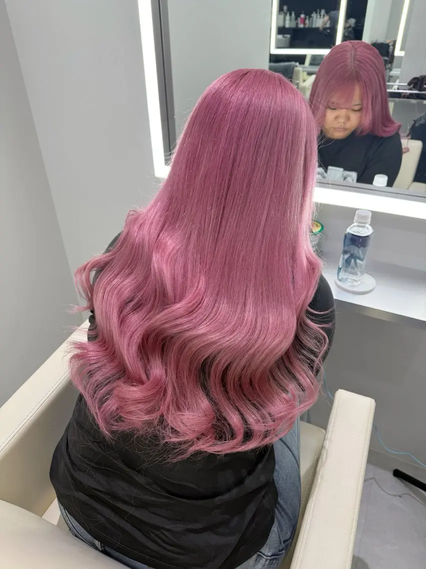ロング ヘアカラー tace新宿 めいのヘアスタイル