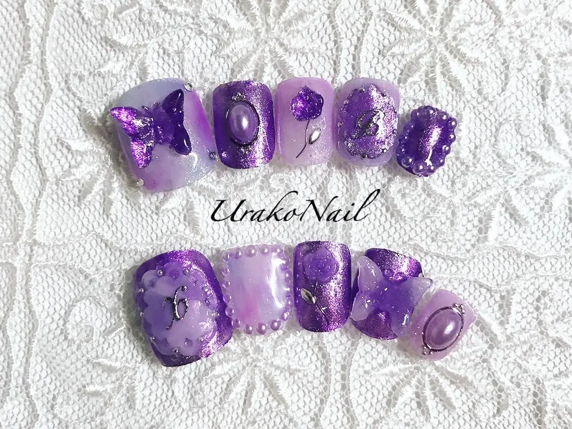 ネイル UrakoNail 《nail》のネイルデザイン
