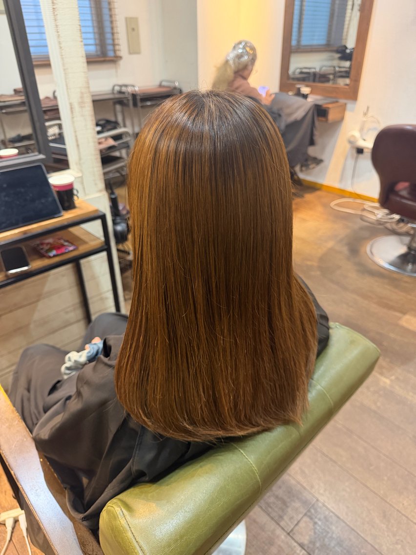 セミロング 縮毛矯正 アヤネ🧚 横浜美容師🎶のヘアスタイル