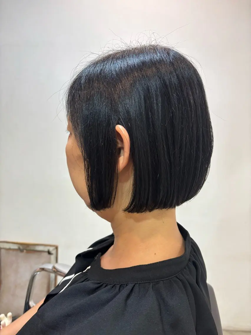 ショート ボブ カット イナイ ハルカのヘアスタイル