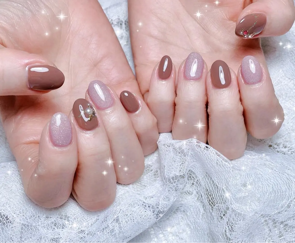 ネイル ブラウン ハンドネイル FLARE NAIL フレアネイルのネイルデザイン