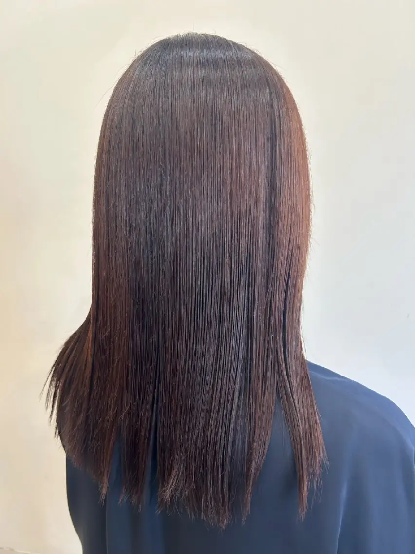 自然な仕上がり✨ダメージ抑えた縮毛矯正＋まとまりカット （トリートメント込み）（残り2名）の写真