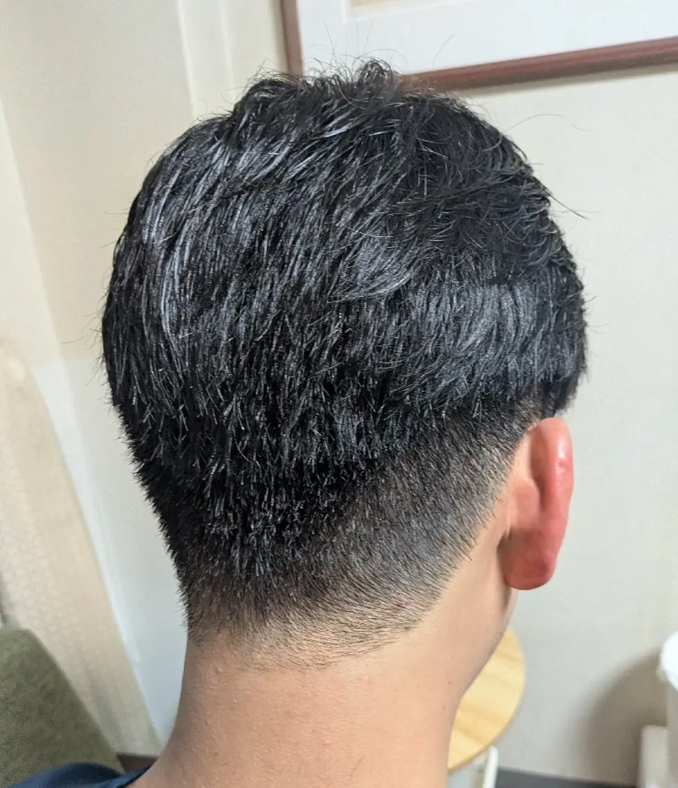 メンズ 岡本 浩子のヘアスタイル