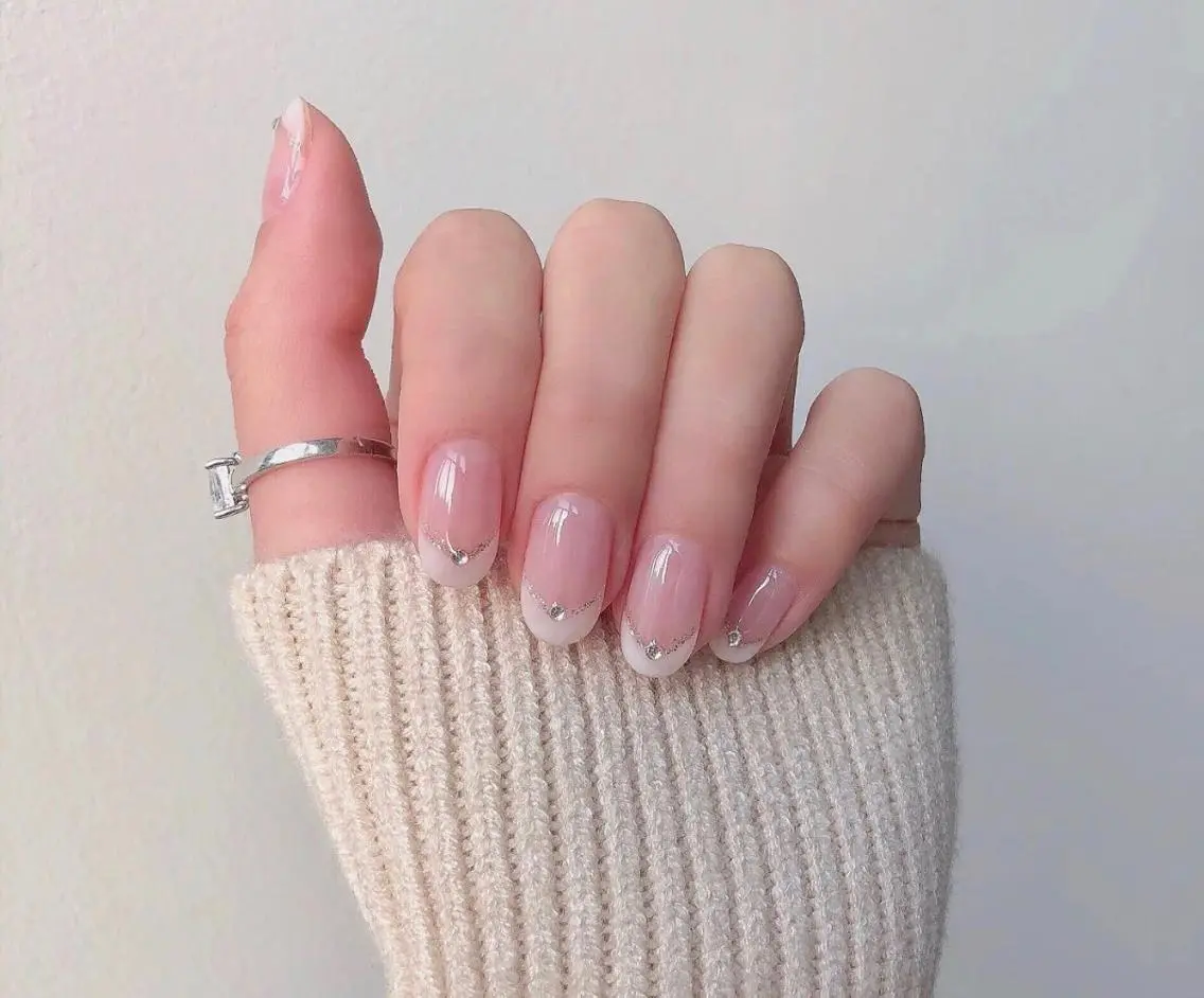 ネイル ハンドネイル 横浜市中区曙町 ネイルE·U·Bのネイルデザイン
