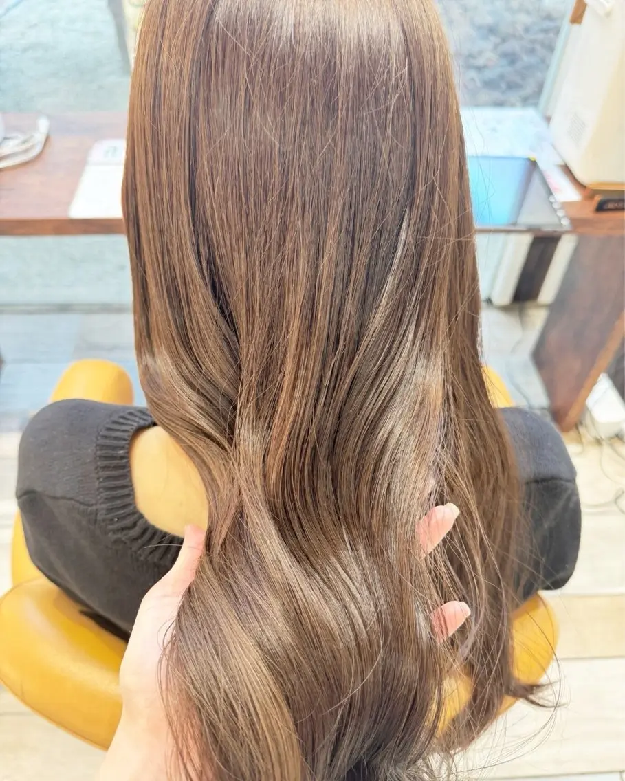 ロング 福吉 雛乃のヘアスタイル