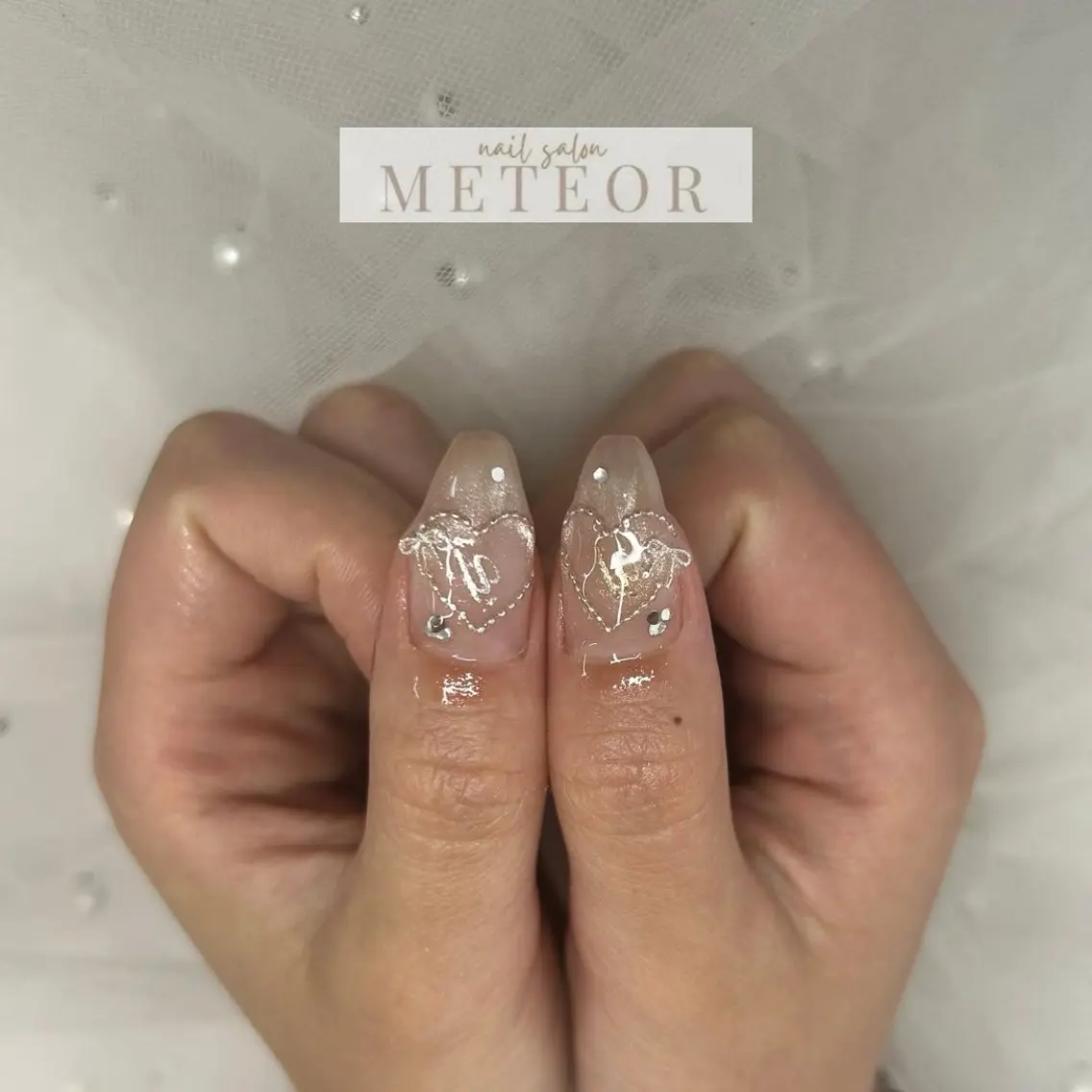 ネイル グラデーション マグネットネイル ワンホンネイル ハンドネイル METEOR💫 staffのネイルデザイン