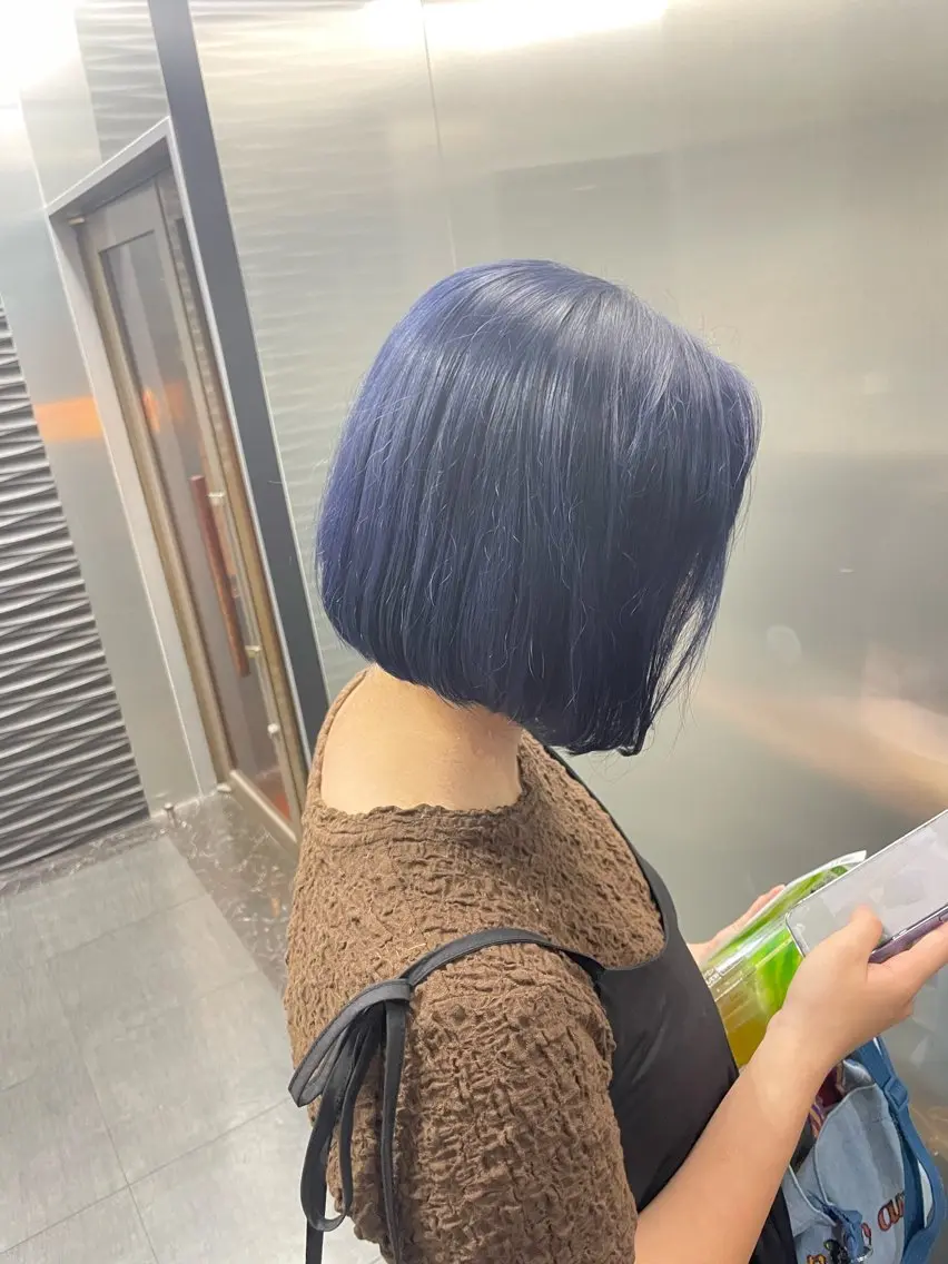ショート カラー ヘアカラー カラーブリーチ特化 石原勇希のヘアスタイル