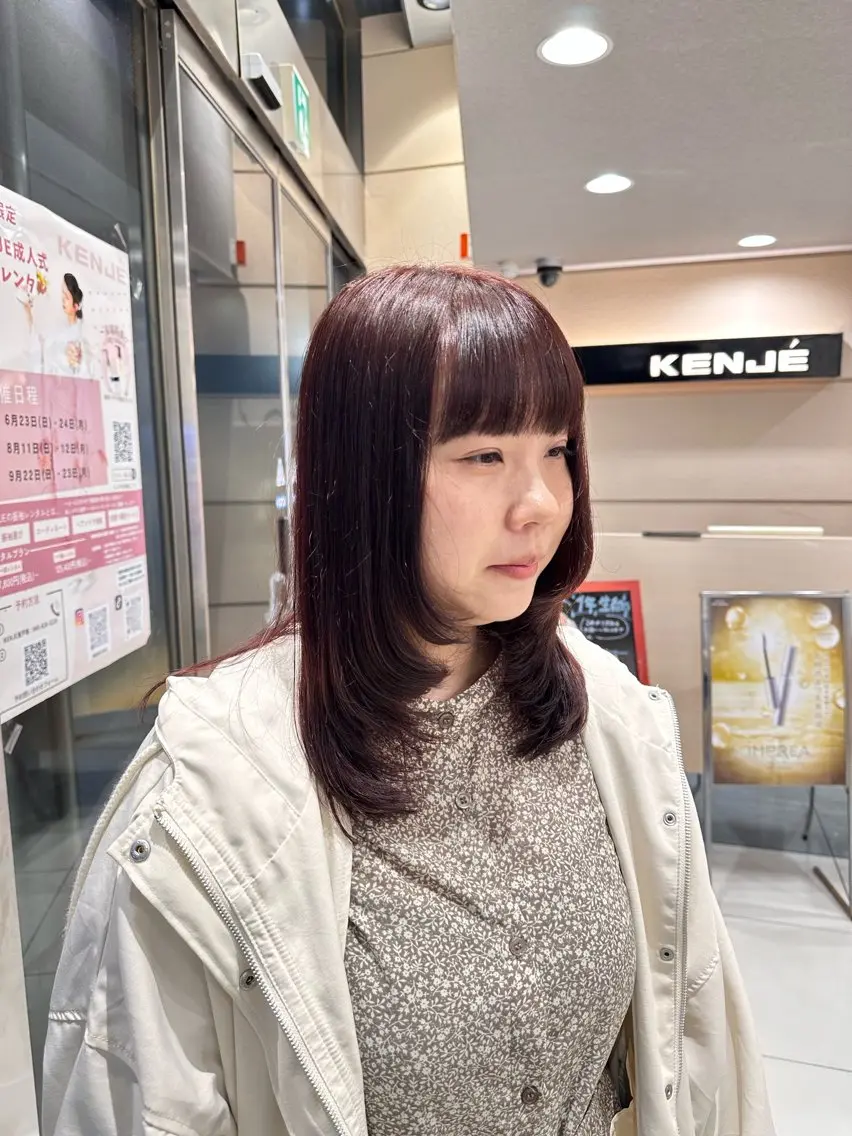 セミロング カラー ブラウンカラー ピンクカラー ピンクブラウン 顔まわりレイヤー 顔周りカット クロスパーマ/うる艶 カラー/Kurumiのヘアスタイル