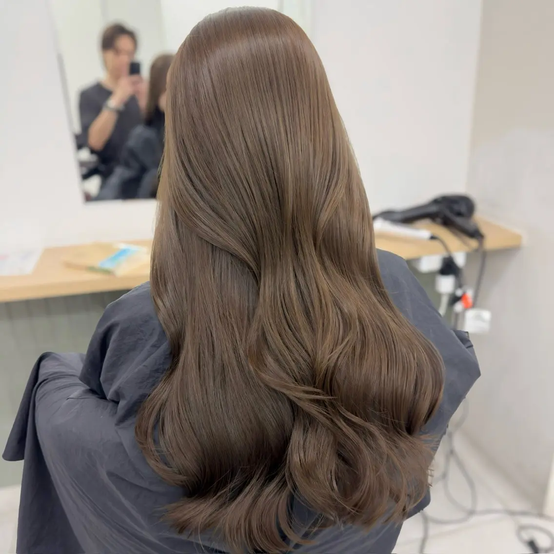 ロング カラー カット ヘアカラー トリートメント ブリーチなし/レイヤ ー特化🌈Tommyのヘアスタイル