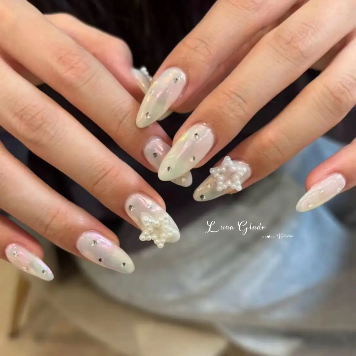 ネイル ハンドネイル Luna Gladeのネイルデザイン