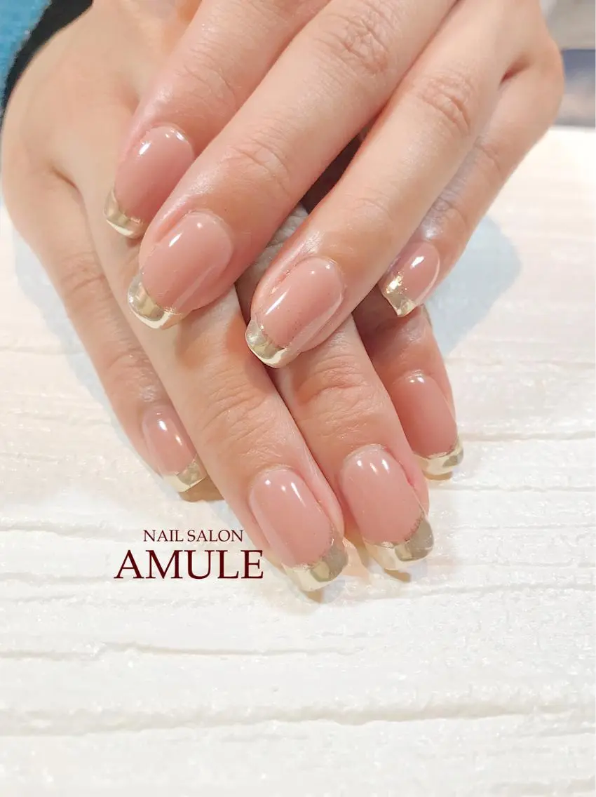 【ジェルオフあり】ベースカラー(1色)×先端ミラーフレンチ💅の写真