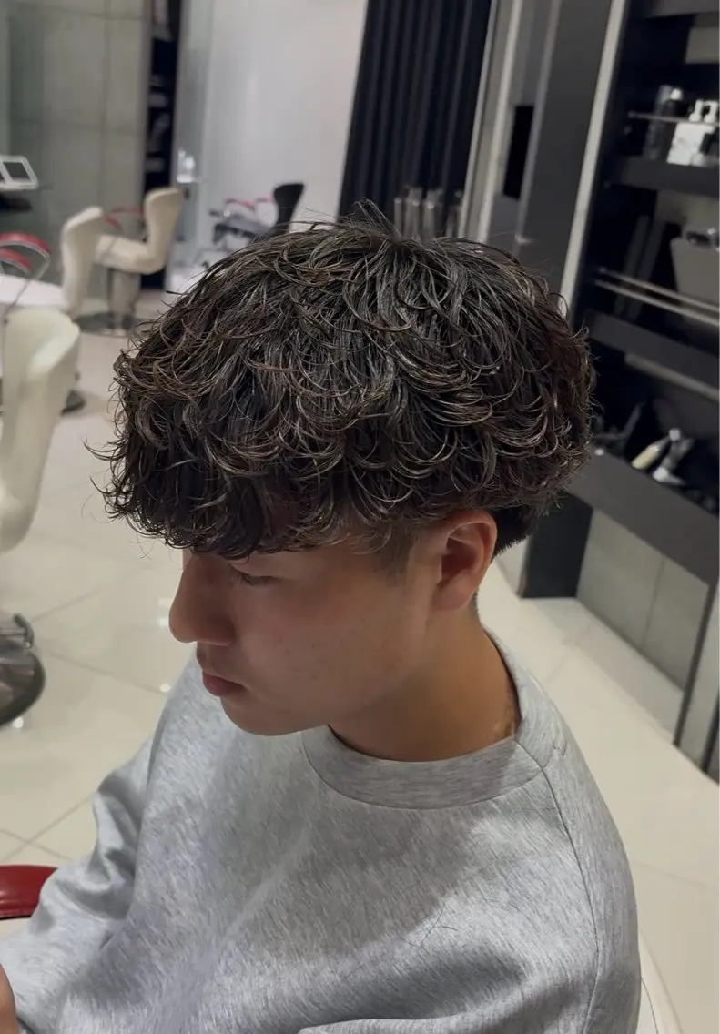 パーマ メンズ メンズパーマ 藤原 幸大のヘアスタイル