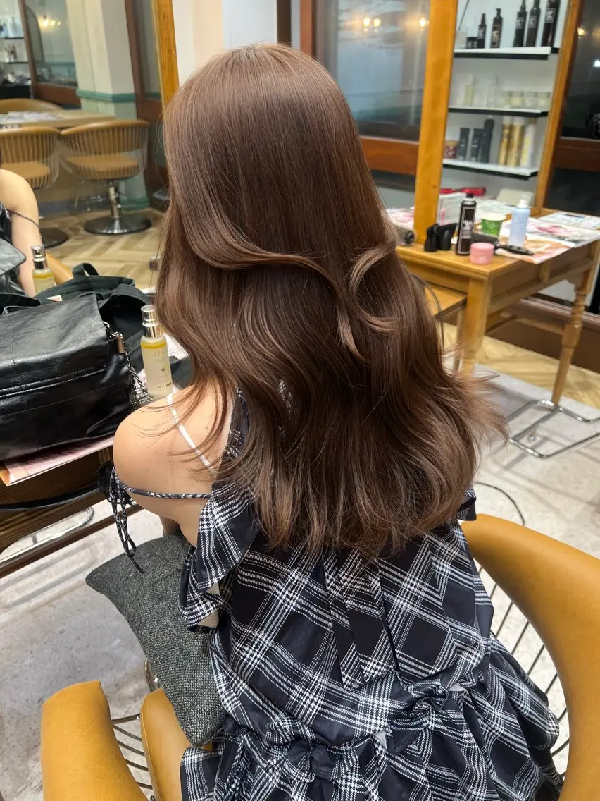 セミロング カット ヘアカラー トリートメント 韓国レイヤーカット/ 縮毛矯正/羽田航のヘアスタイル