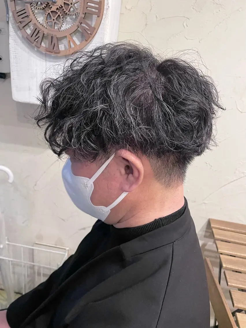 ショート パーマ メンズ メンズパーマ カット パーマ メンズ特化/パーマ指 名No.1/百瀬太郎のヘアスタイル
