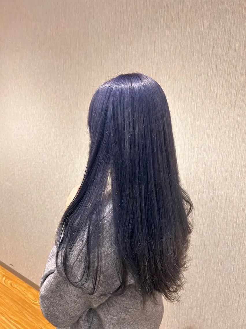 ロング カラー アッシュ ブリーチ パープルカラー ヘアカラー トリートメント ヘアーズギャラリー 山本愛華のヘアスタイル