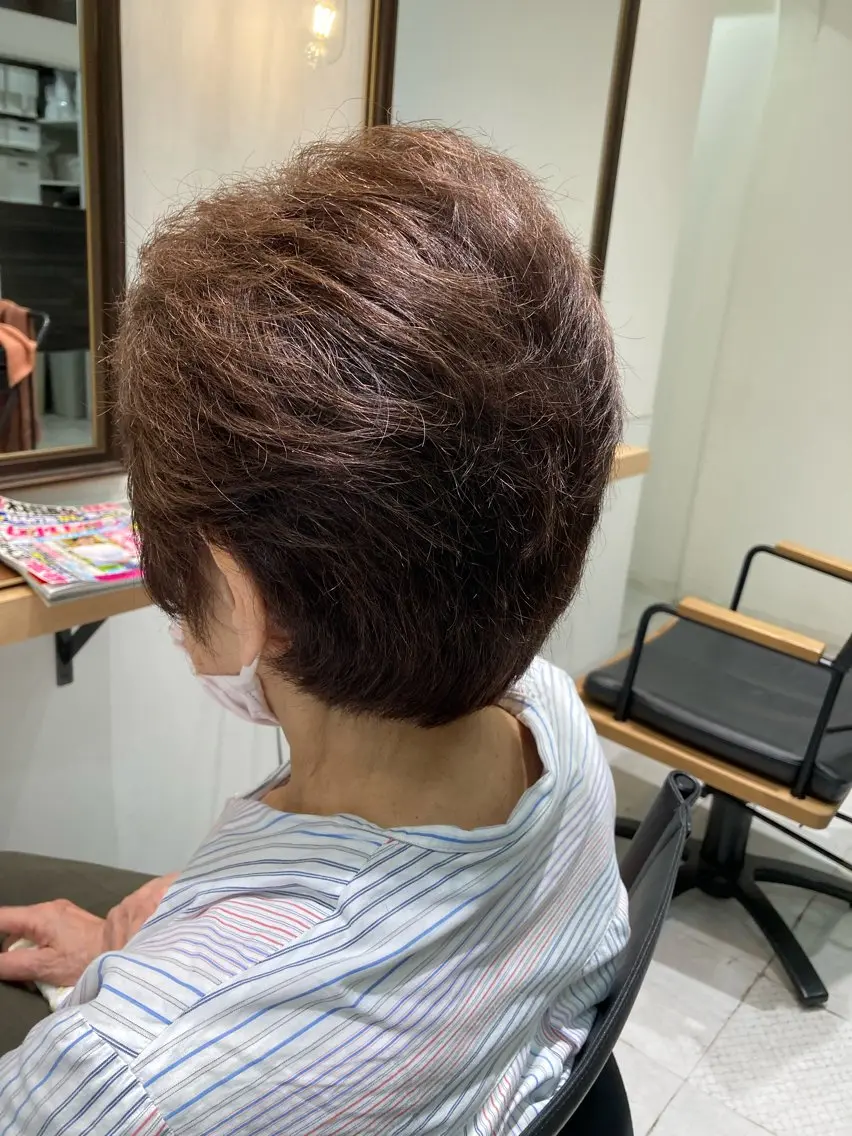 ショート カラー ブラウンカラー ナチュラルブラウン 大野 まゆのヘアスタイル