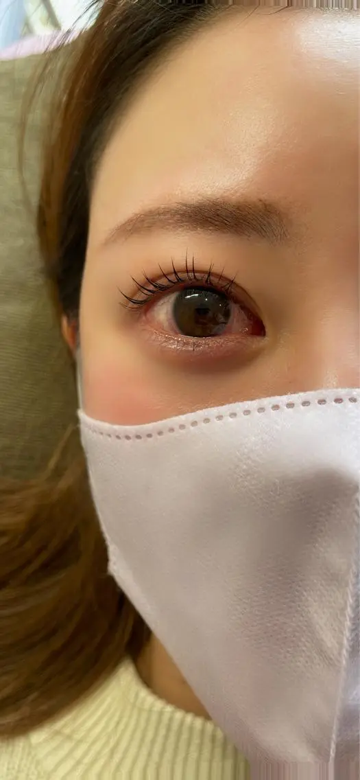 大人気！上まつげパーマ　トリプルトリートメントとコーティング仕上げの写真