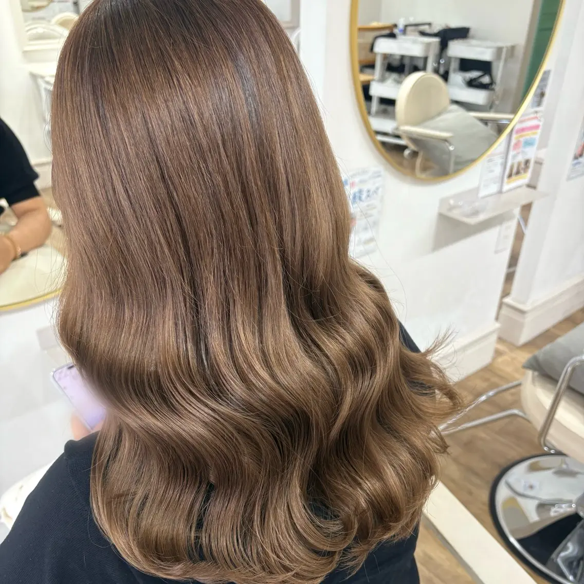 ロング 前田 樺音のヘアスタイル