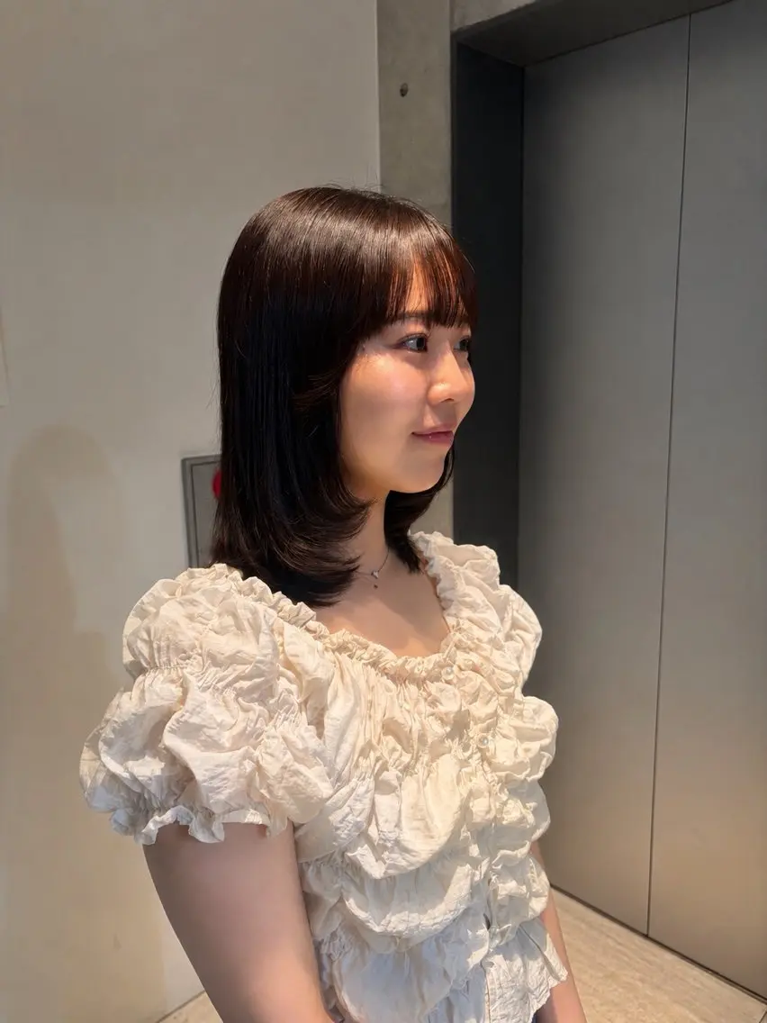 ミディアム カット 艶髪カラー・縮毛矯正 ・レイヤーAsunaのヘアスタイル