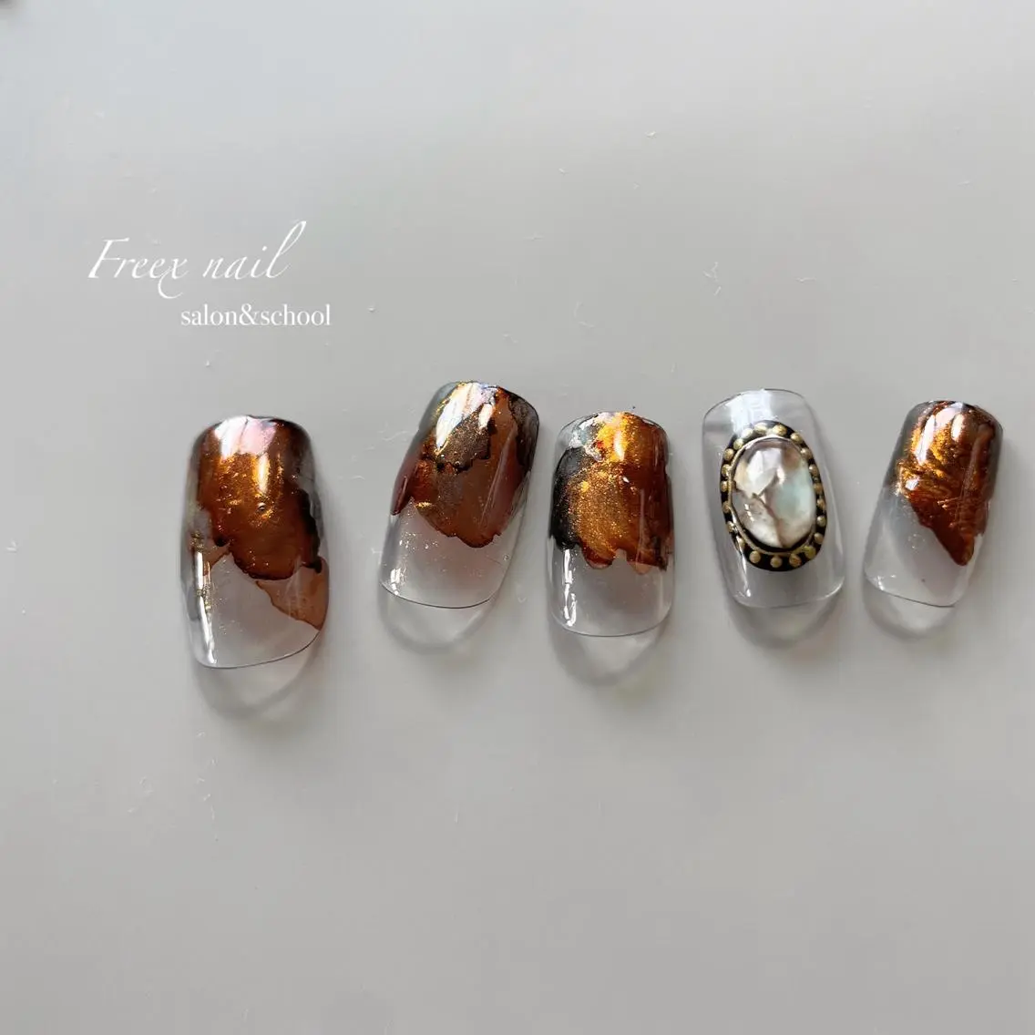 ネイル ハンドネイル ハンドケア freex nail /ニュアンス/個性派のネイルデザイン
