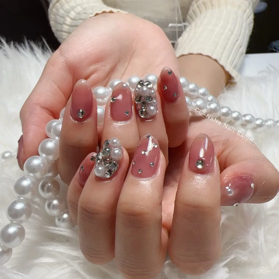 ネイル チークネイル フラッシュネイル ハート キラキラネイル 韓国ネイル ハンドネイル 💎CC・NaNa 韓国風ネイル🌙Cのネイルデザイン