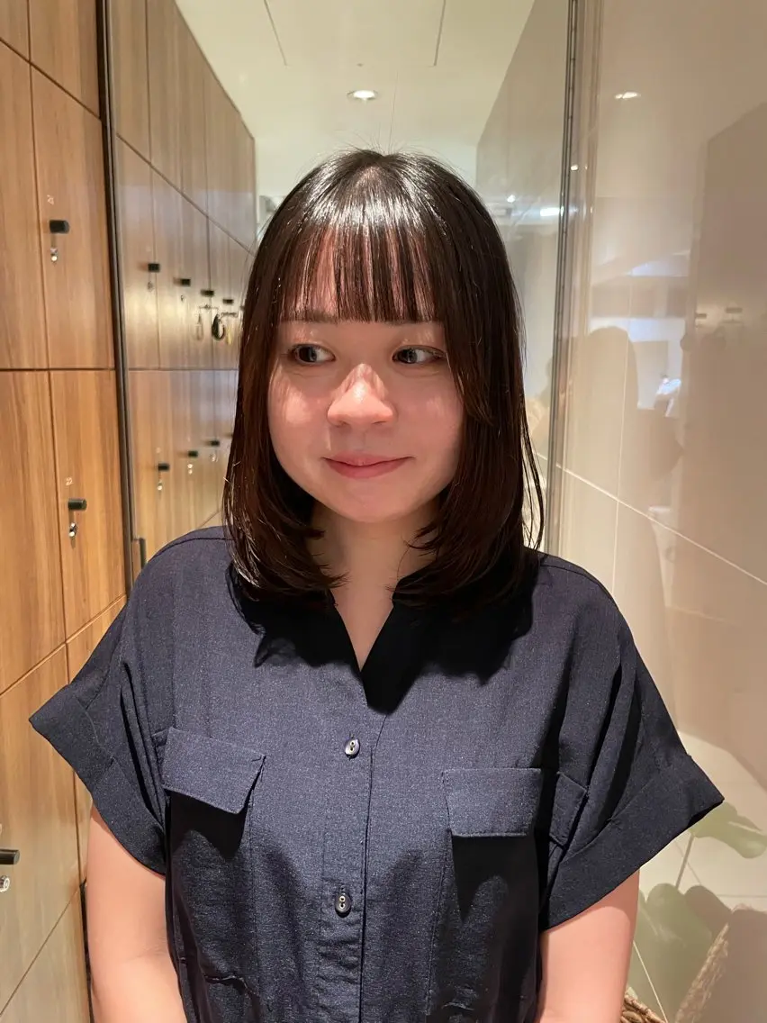 ミディアム カラー カット ヘアカラー トリートメント レイヤー/縮毛矯正 🪄chihiroのヘアスタイル