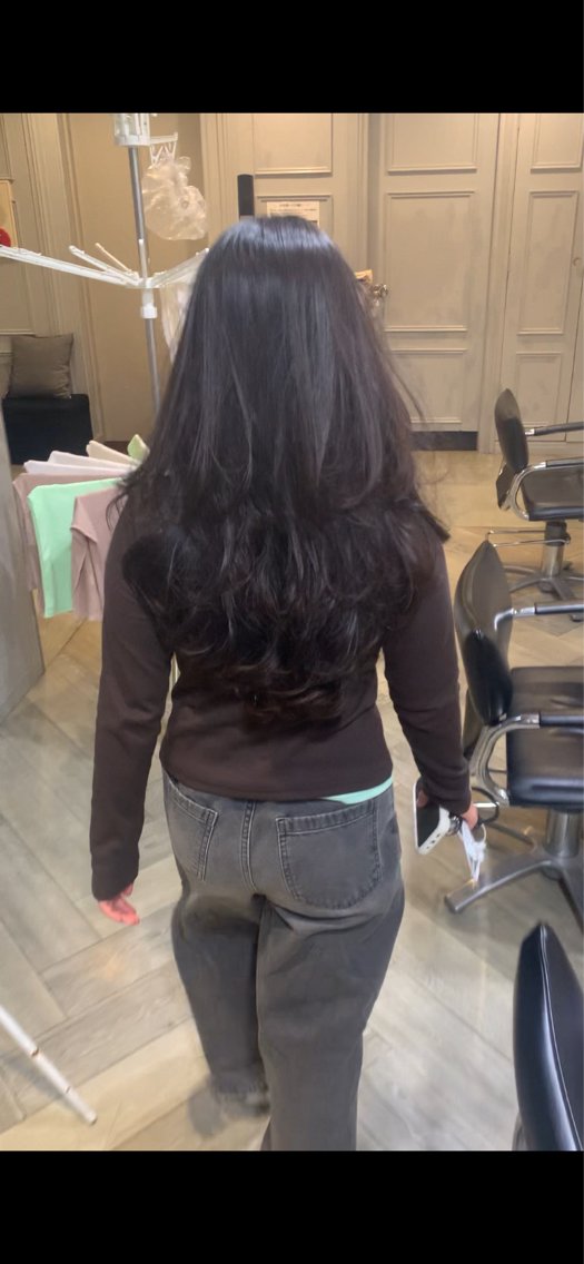 ロング 伊藤 鳳雅のヘアスタイル