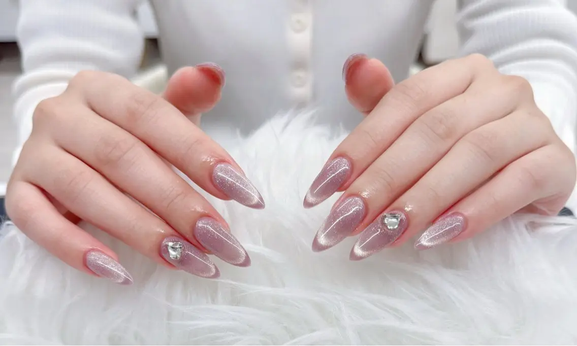 ネイル LUCIE 1 Nailのネイルデザイン