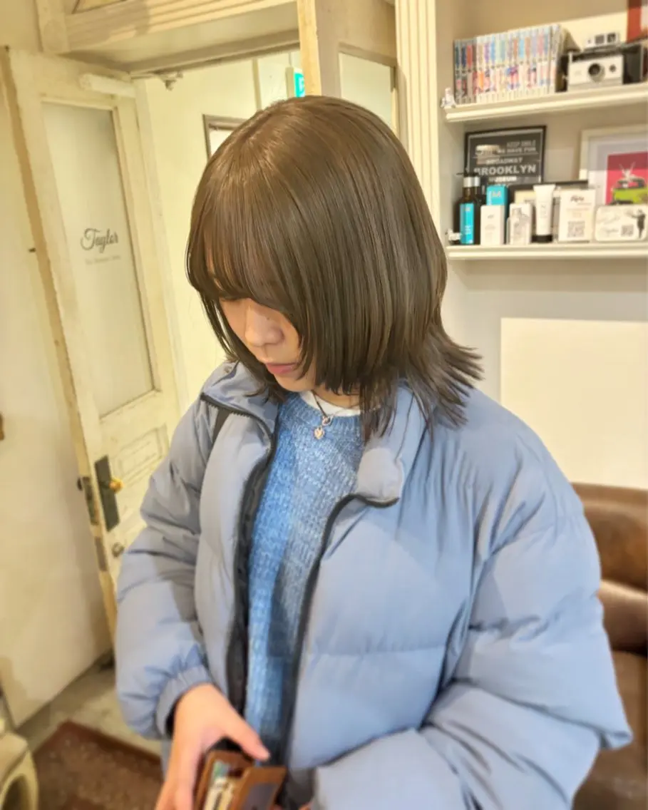 ミディアム カラー ヘアアレンジ ヘアカラー トリートメント ヘッドスパ ヘアセット 山口 樹里のヘアスタイル