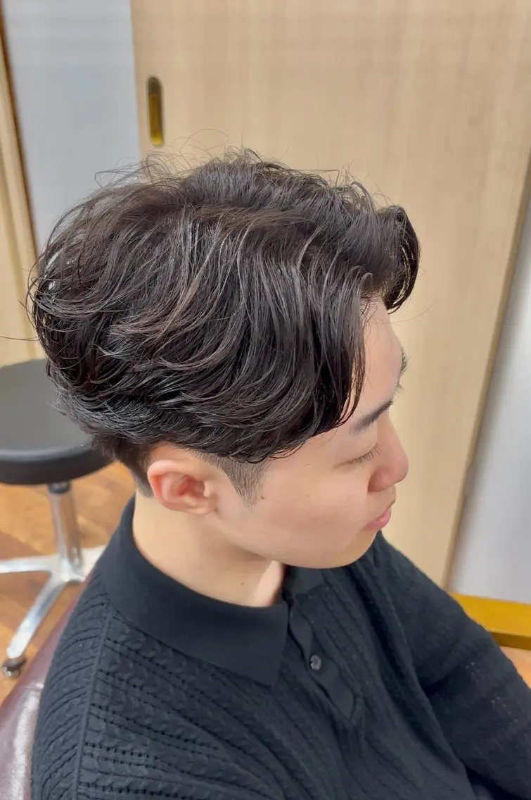 パーマ メンズ フェザーパーマ メンズパーマ カット パーマ Rikito .のヘアスタイル
