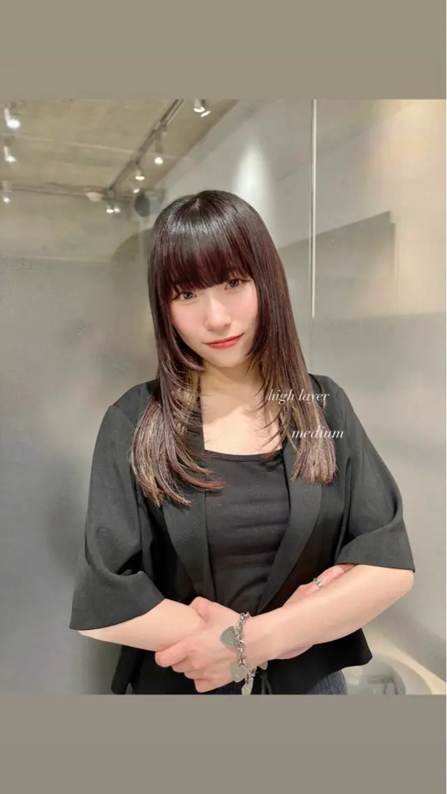 ミディアム レイヤーカット 表参道レイヤーカット 髪質改善山岸季生のヘアスタイル