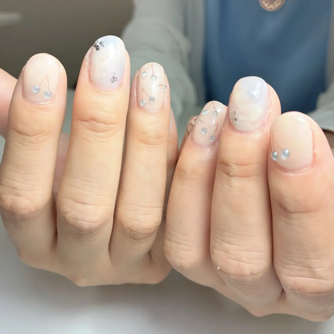 ネイル フットネイル 氷ネイル・うるうるネイル マグネットネイル ニュアンスネイル シンプルネイル ハンドネイル nail salon anoneのネイルデザイン
