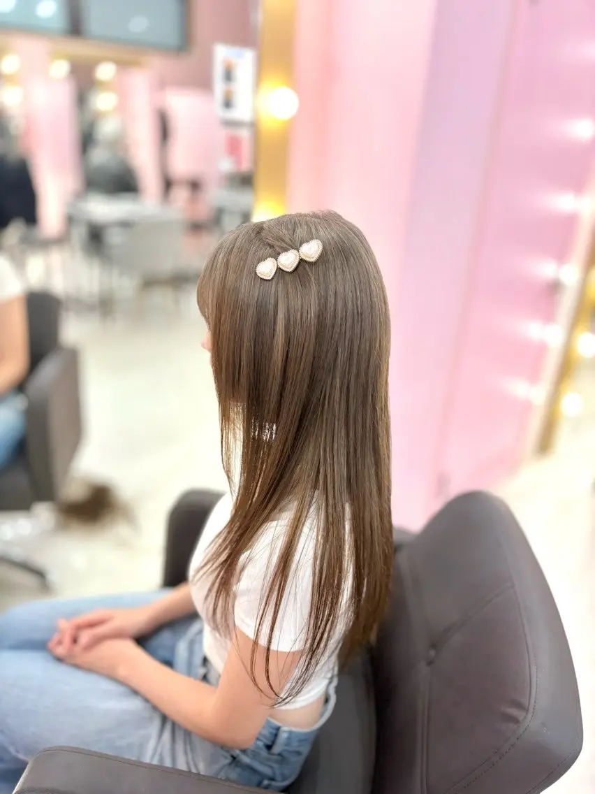 【ミニモSALE🍭】うる艶ワンカラー➕髪質改善トリートメント🫧の写真