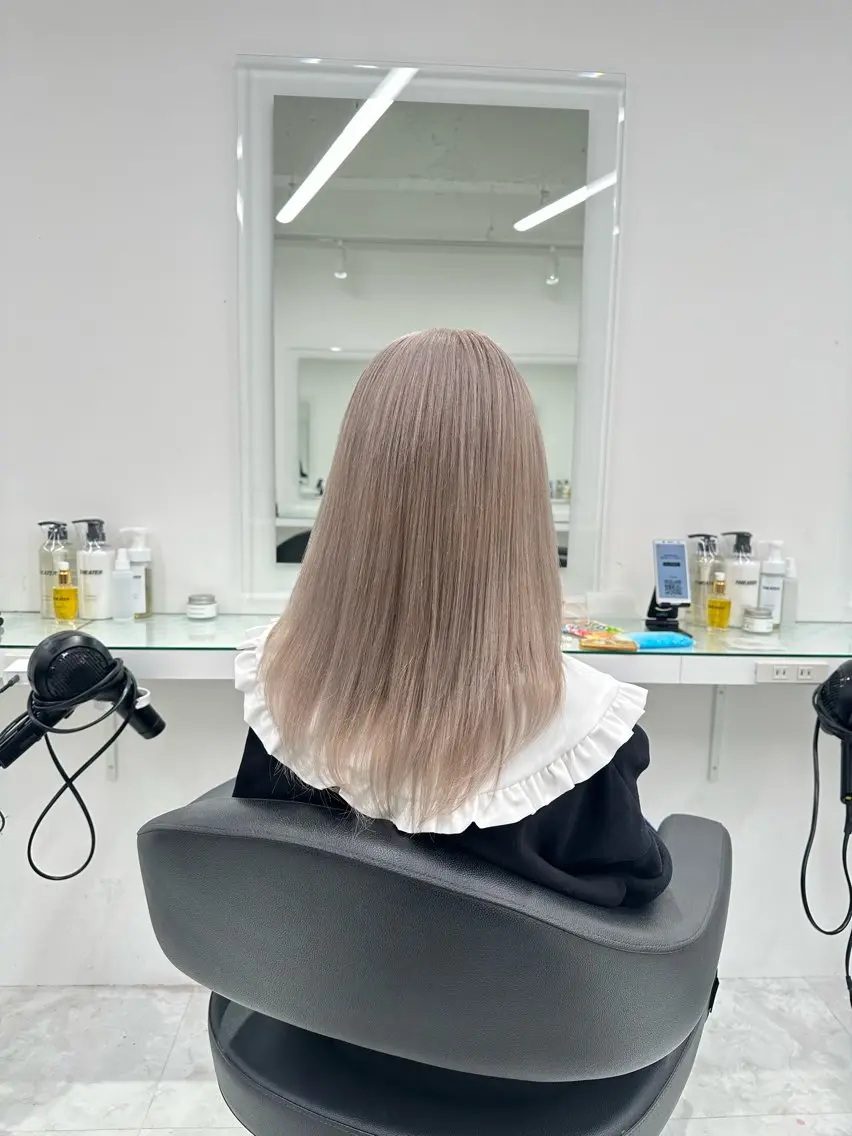 セミロング カラー ヘアカラー トリートメント ヘッドスパ ヘアセット ❄最強かわいいカラー ❄️MINA❄️のヘアスタイル