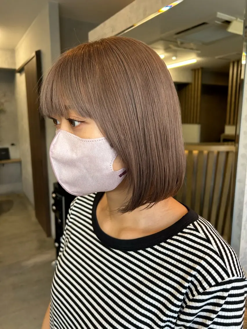 ミディアム カラー ベージュカラー ミルクティーベージュ カット ヘアカラー トリートメント Haru/THREE …by velvetのヘアスタイル