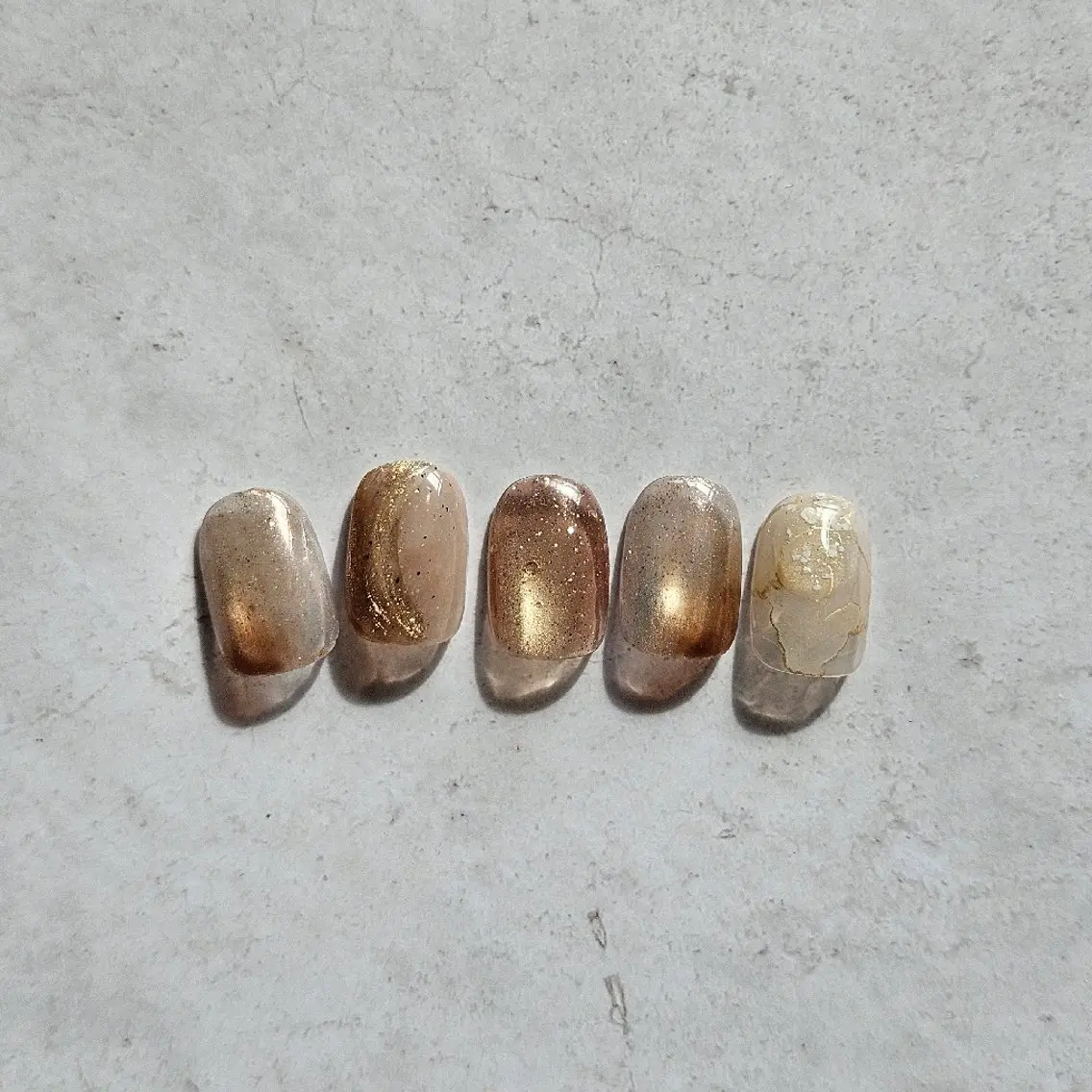 ネイル 氷ネイル・うるうるネイル ハンドネイル Nailsalon manoのネイルデザイン