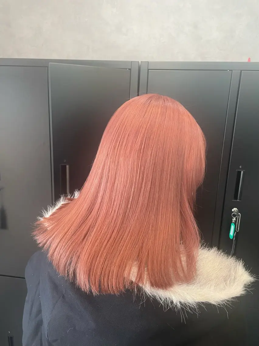 セミロング カラー ヘアカラー 🪡 KIMU🪡🎀のヘアスタイル