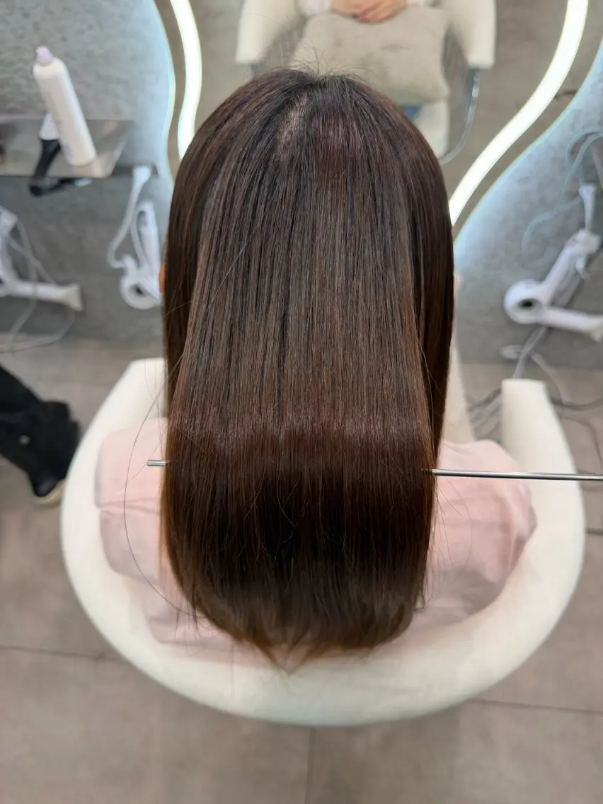 ロング ヘアアレンジ アッシュ ボブ くびれヘア 顔まわりレイヤー 顔周りカット カット 縮毛矯正 トリートメント ヘアセット 大宮‎縮毛矯正🩵 レイヤー　佐藤和のヘアスタイル