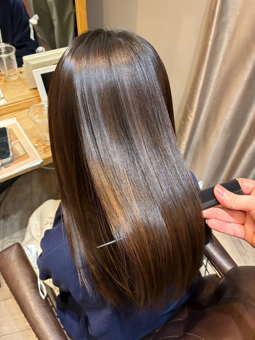 セミロング 縮毛矯正 中野 佑麻のヘアスタイル