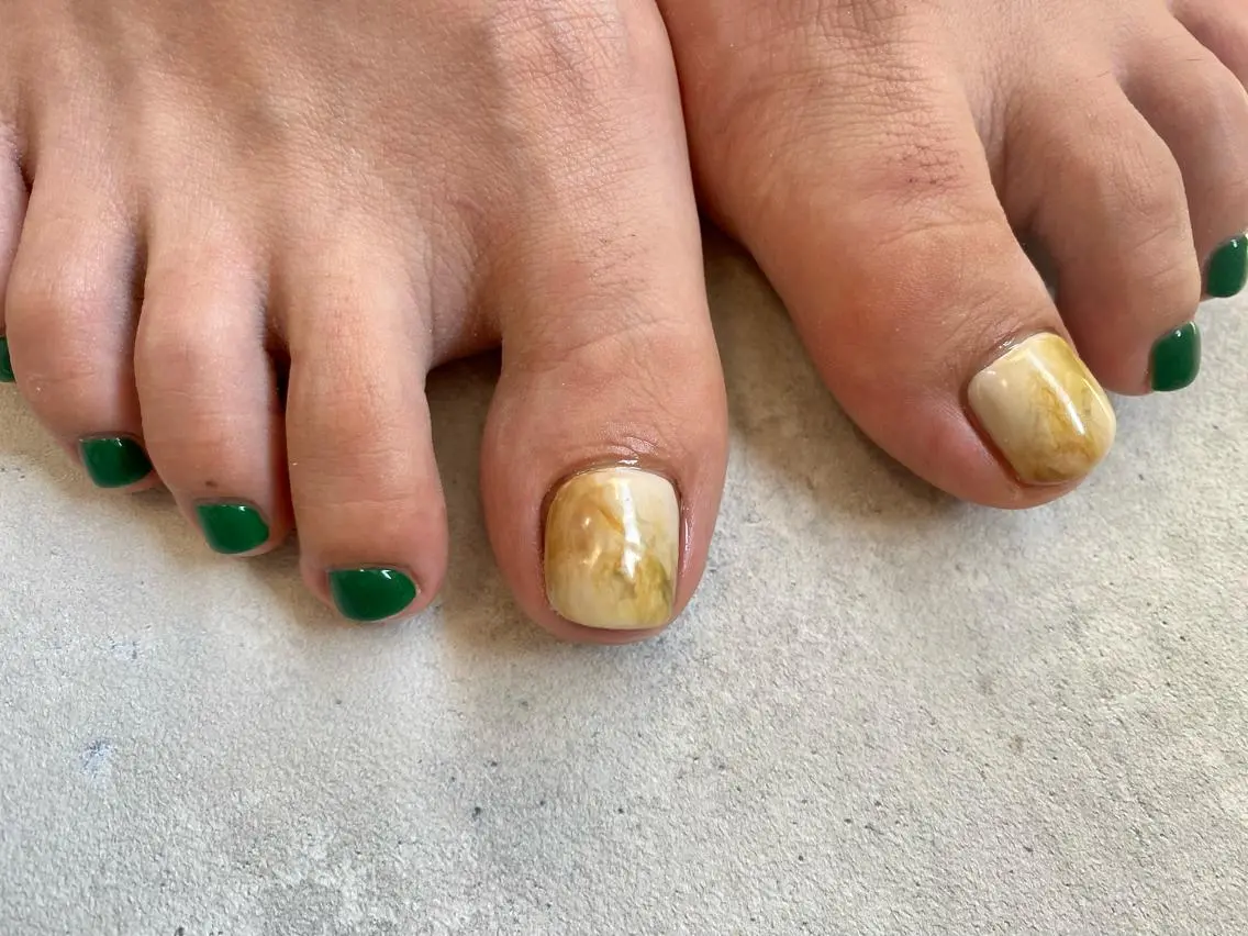 ネイル フットネイル éim nail 【minami】のネイルデザイン