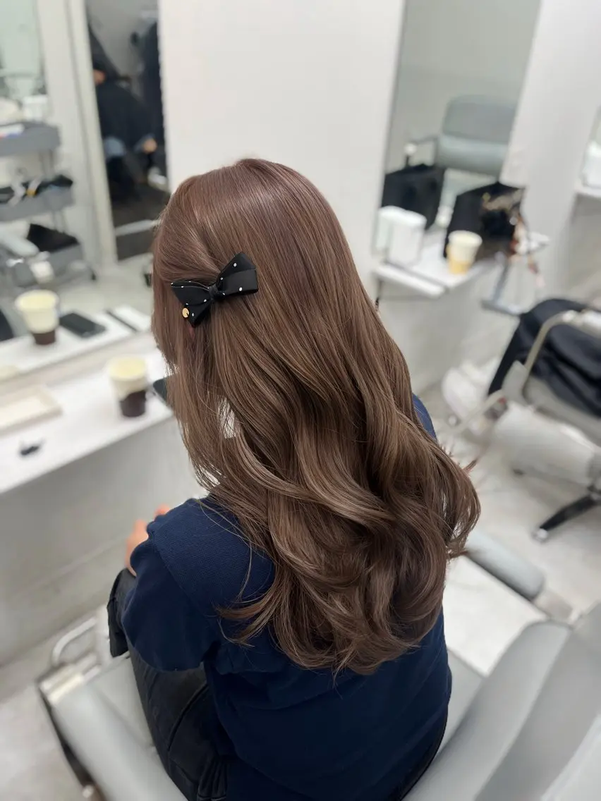 ロング カラー カット ヘアカラー トリートメント ヘアセット クルミ🤍推し活 🎀ピンクカラーのヘアスタイル