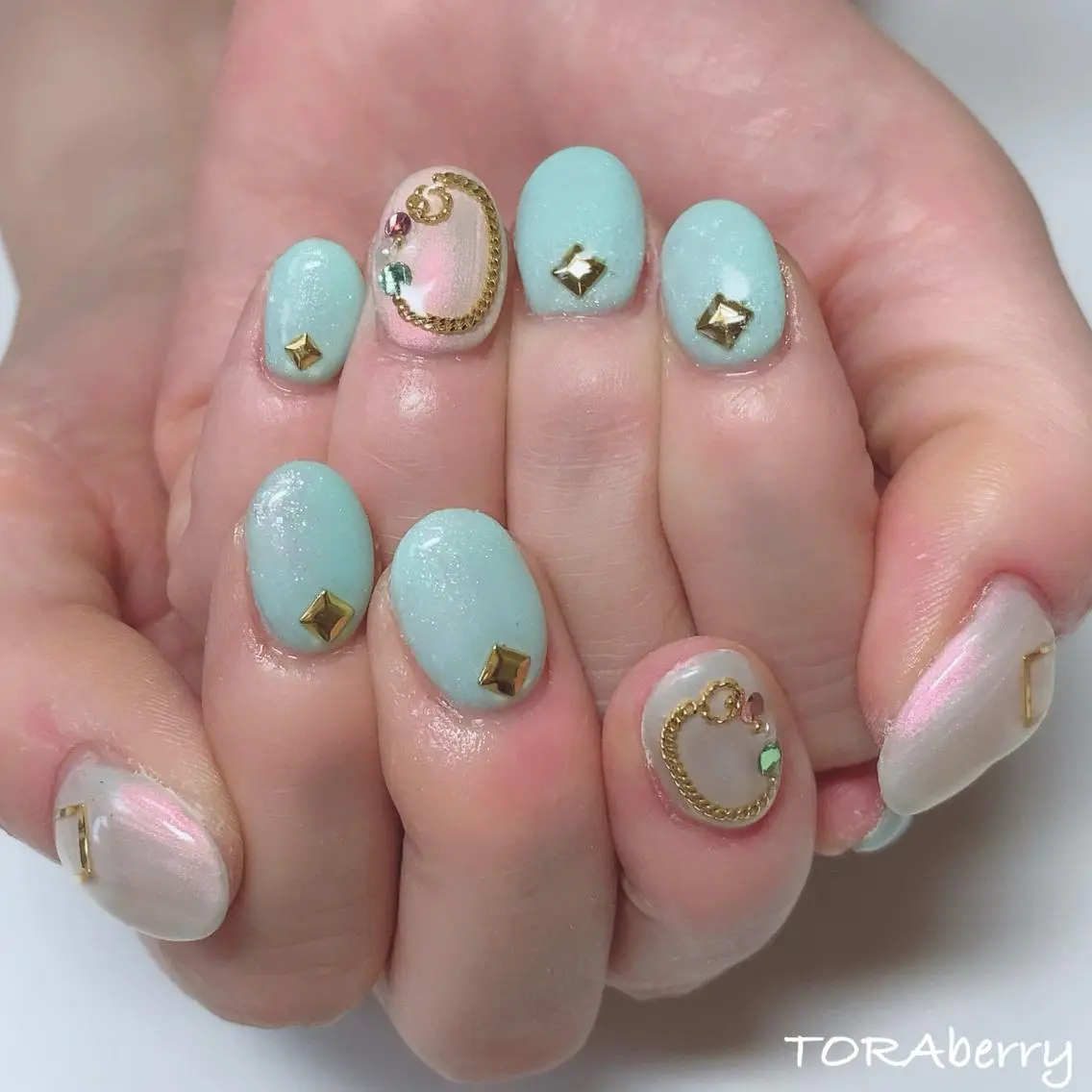 ネイル ハンドネイル ネイリスト なつみのネイルデザイン